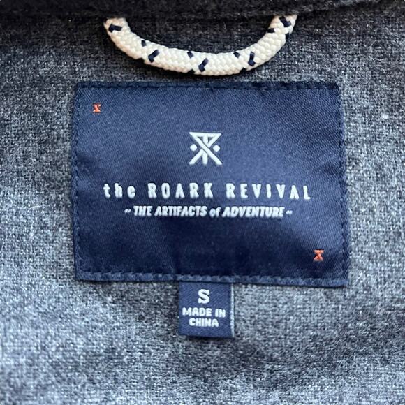 Roark Flannel Shirt Revival Nordsman Men’s Small Red Grey Wool Blend Elbow Patch - Picture 7 of 13